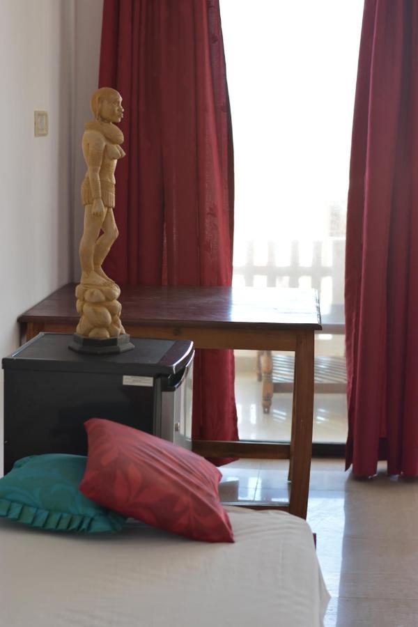 Packbag Beach Hotel Kovalam Buitenkant foto